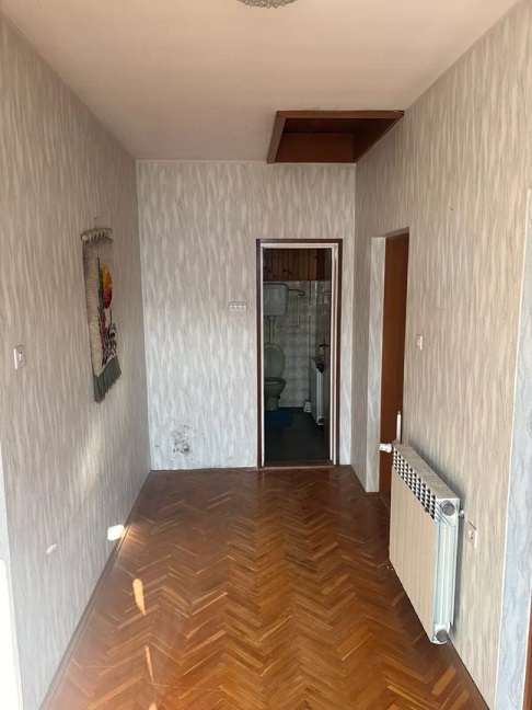 Slika 5 - Bački Petrovac,  Kuća na prodaju, 200m2, 165.000€